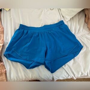 Lululemon PoolSide 4” Hotty Hot Shorts